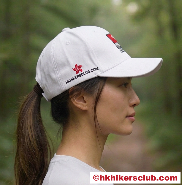 Classic Cotton Cap – White | Outdoor & Everyday Wear thumbnail