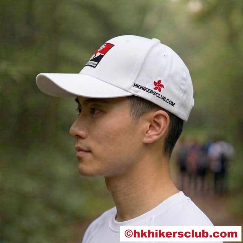Classic Cotton Cap – White | Outdoor & Everyday Wear thumbnail